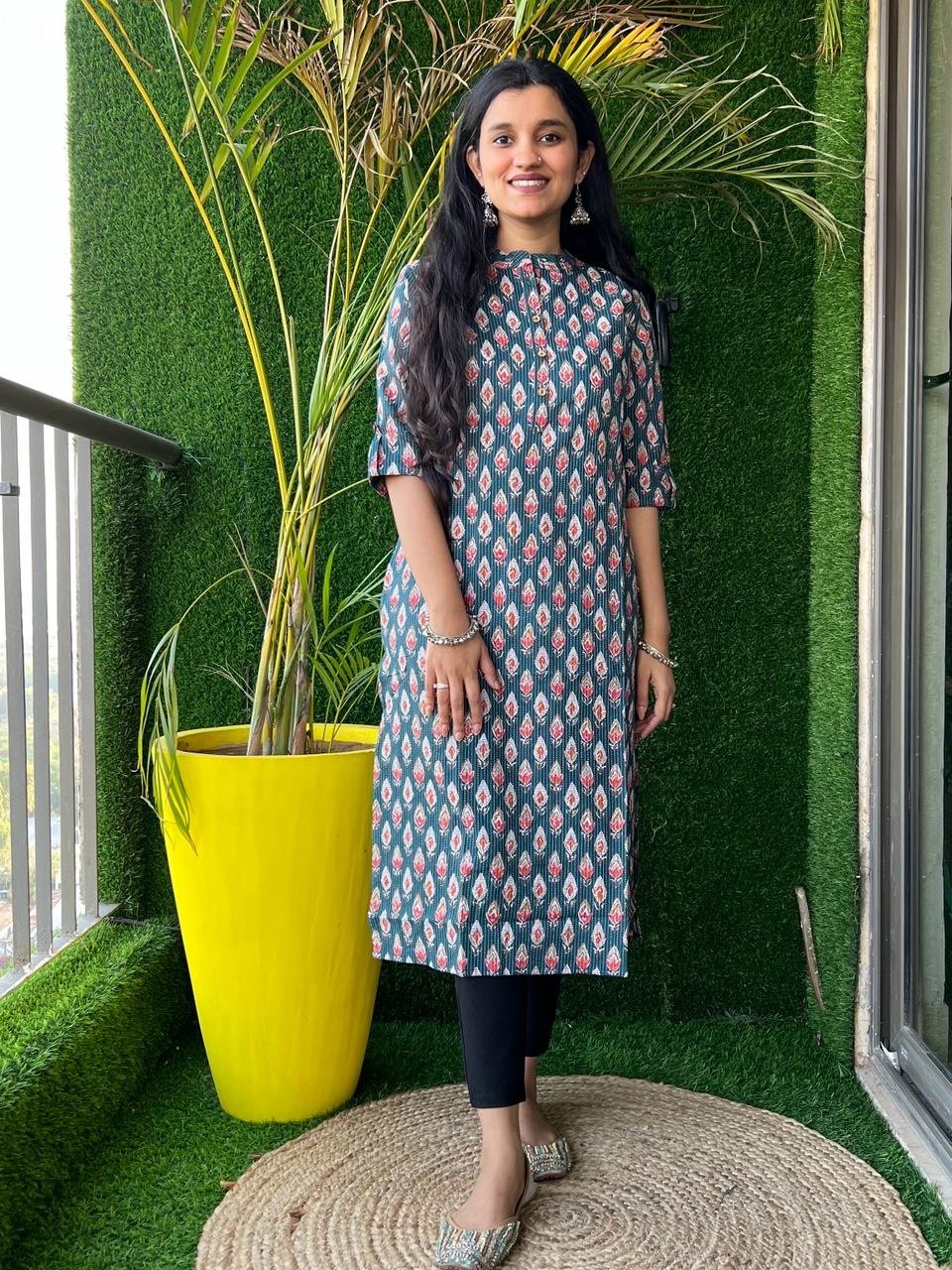 Weekend Cotton Kurta- Dark Green Booti