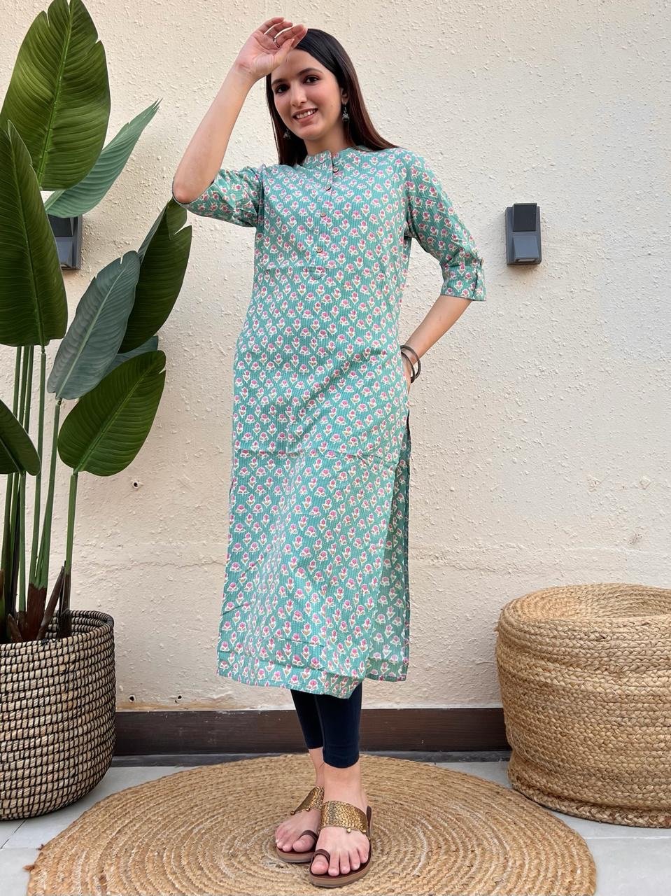 Weekend Cotton Kurta- Green Choti Booti