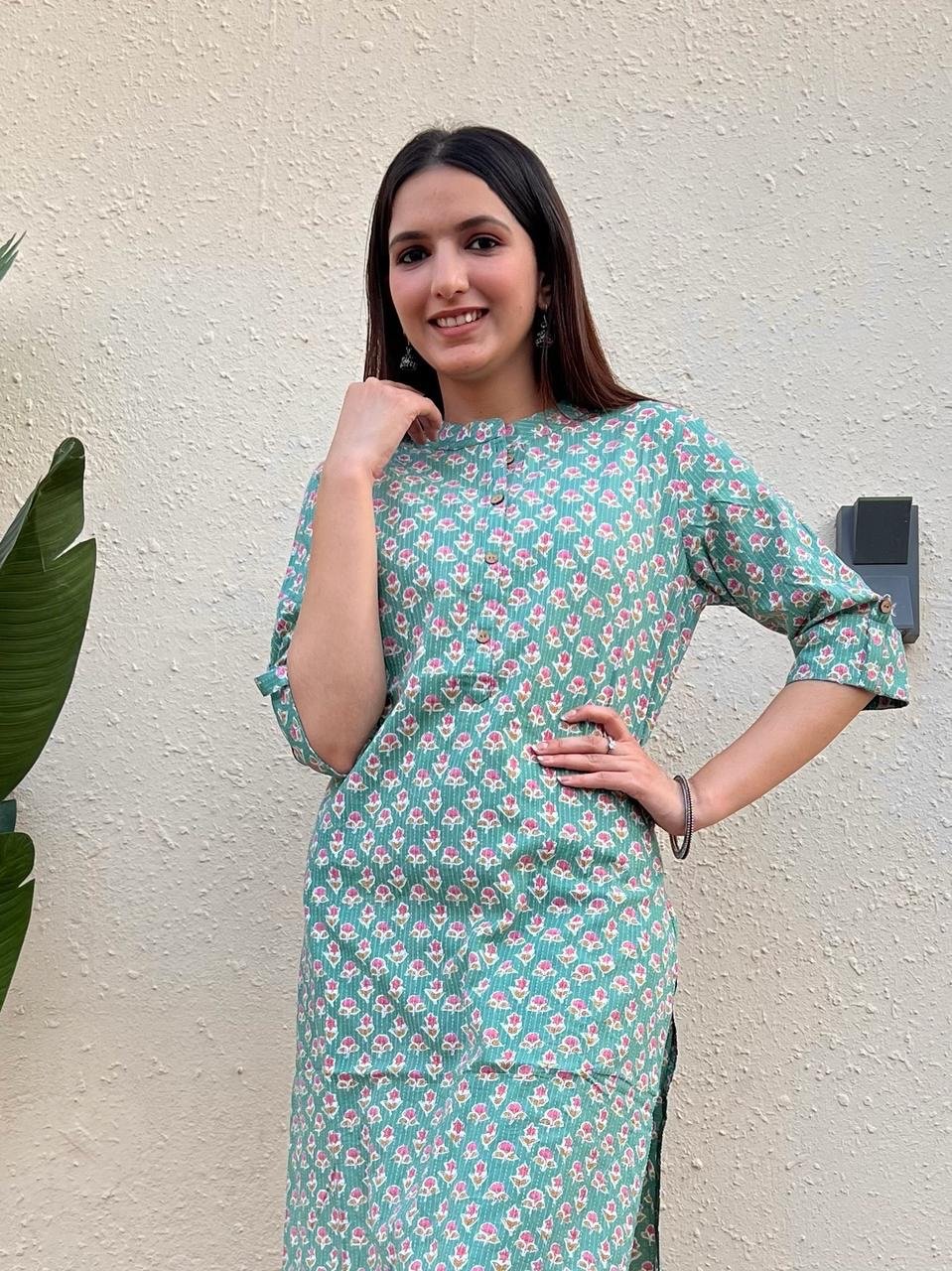 Weekend Cotton Kurta- Green Choti Booti