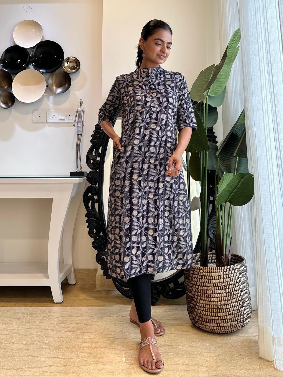 Weekend Cotton Kurta- Black Leaves