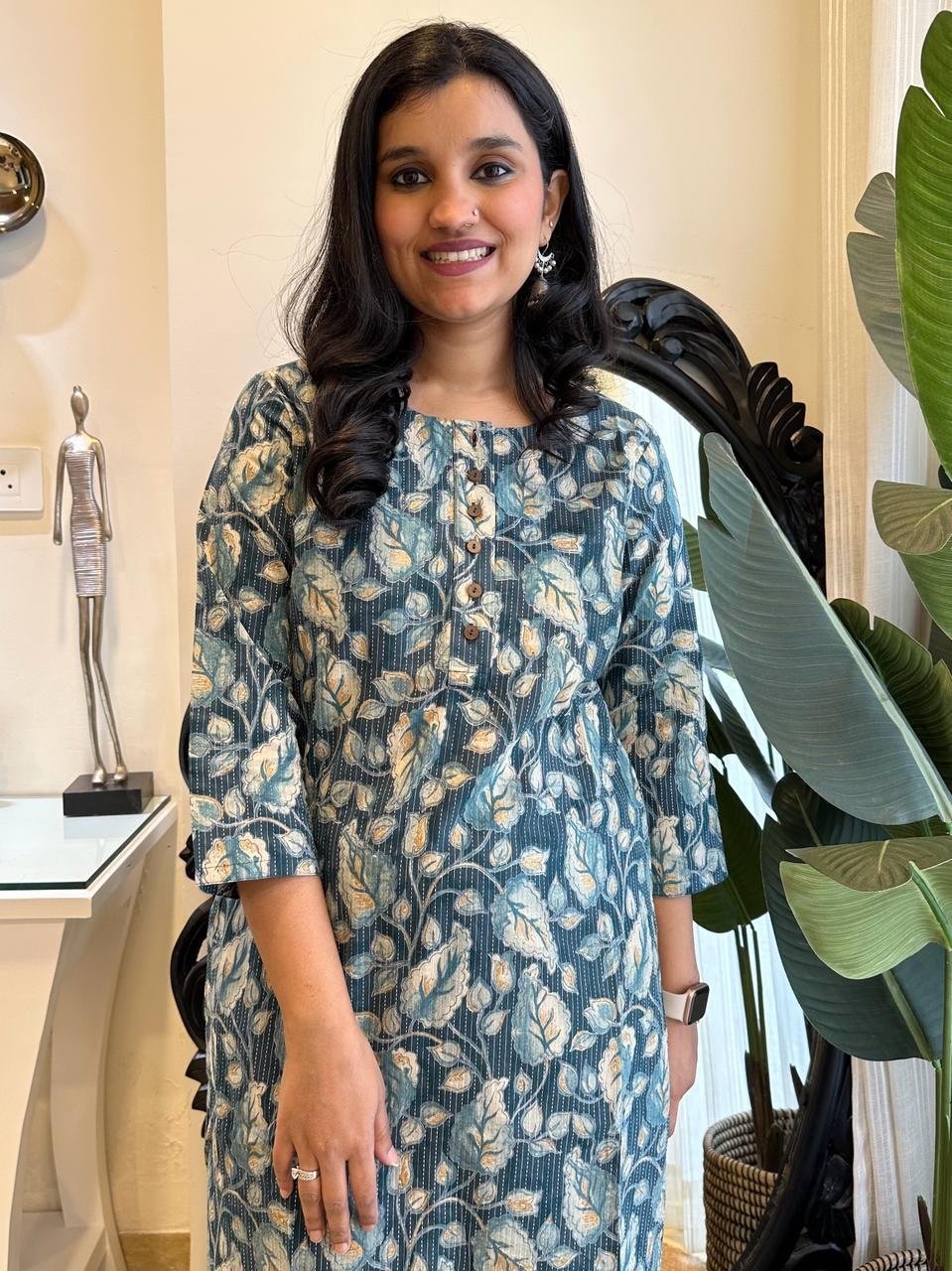 Weekend Round Neck Kurta- Teal Floral Jaal