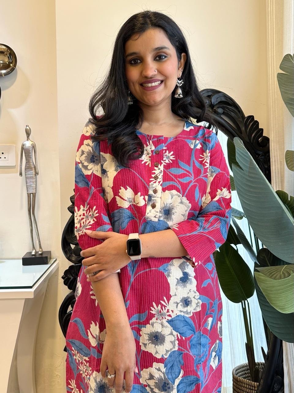 Weekend Round Neck Kurta- Dark Pink Florals