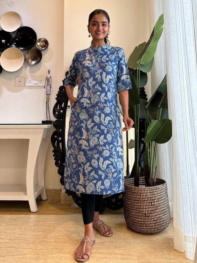 Weekend Cotton Kurta- Royal Blue Big Floral Jaal
