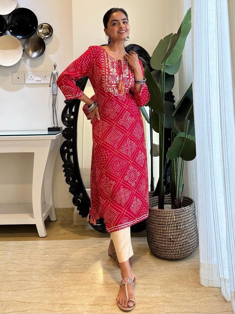 Red Bandhej Tassel Kurta