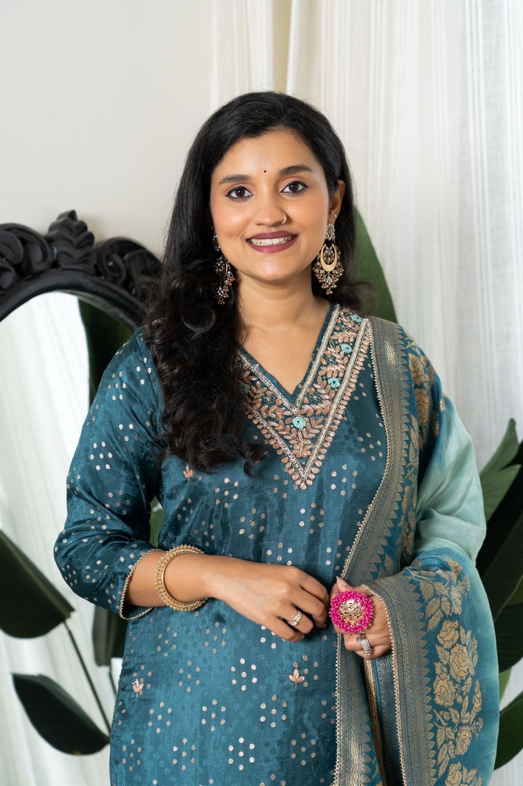 Keerat Handwork Suit- Teal