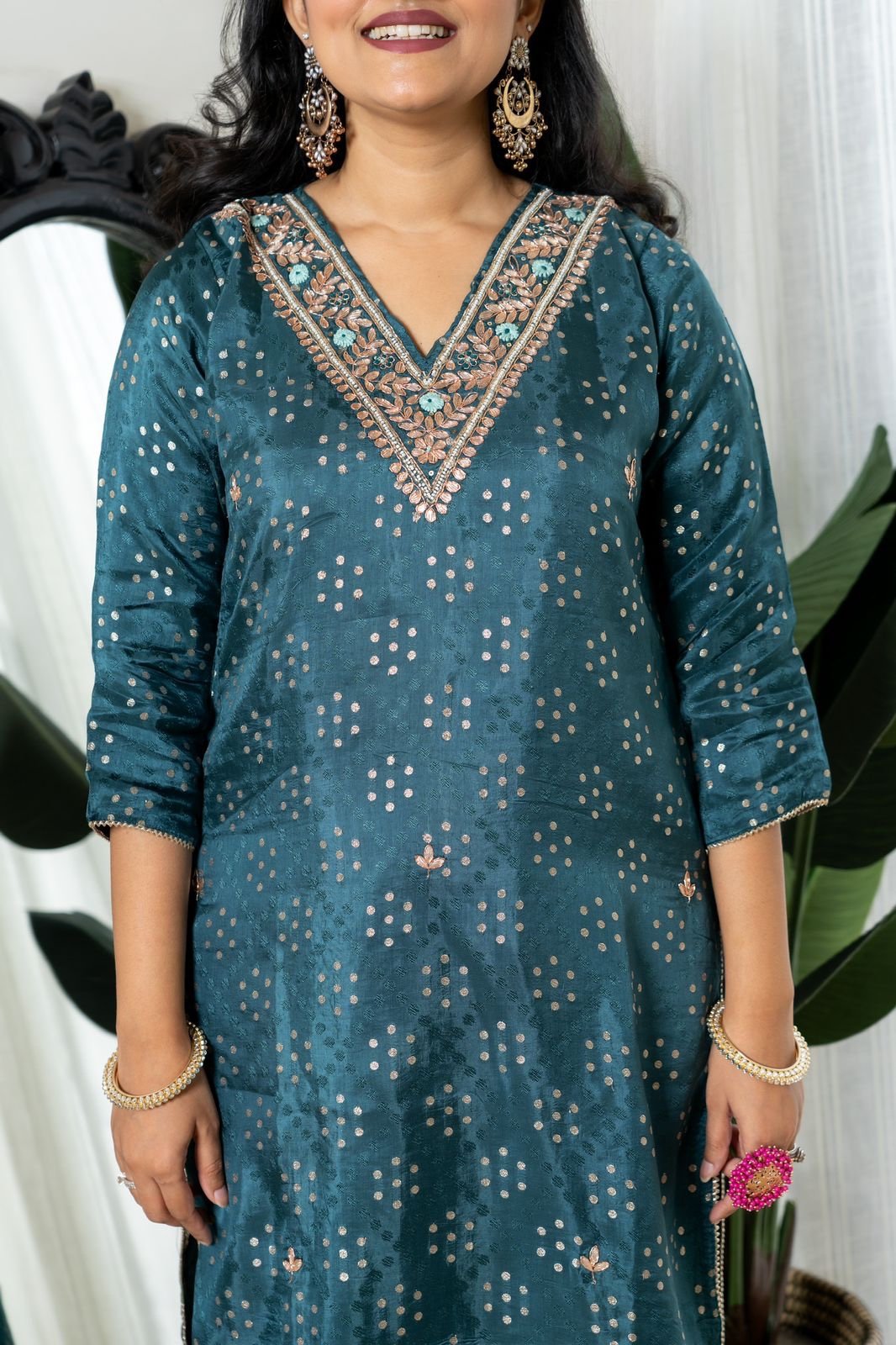 Keerat Handwork Suit- Teal