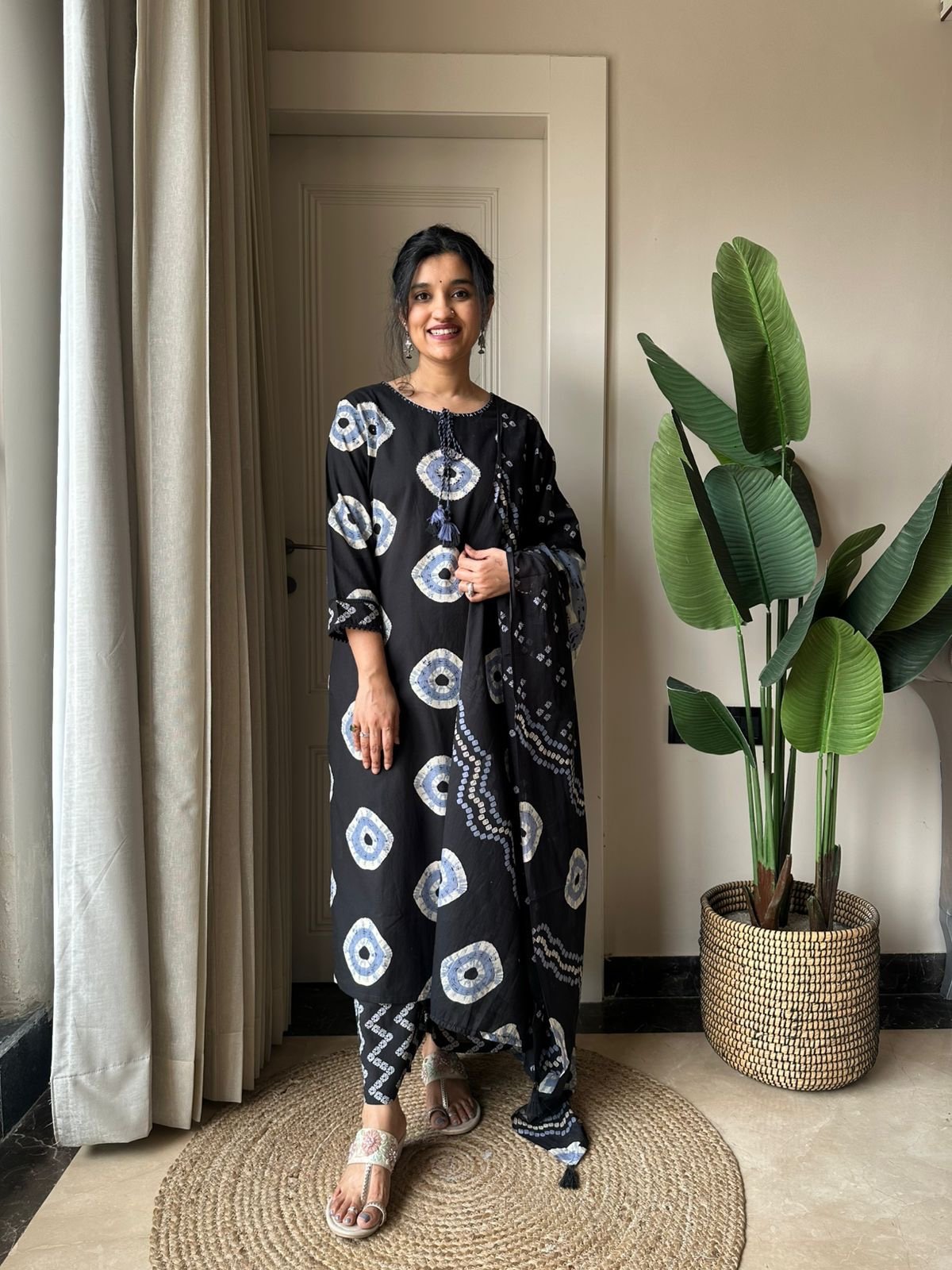 Siyara Unique Bandhej Cotton Suit