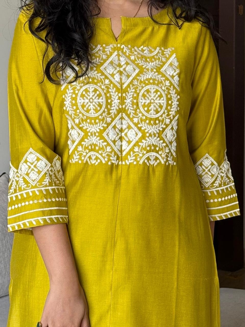 Neer Embroidered Straight Set- Yellow