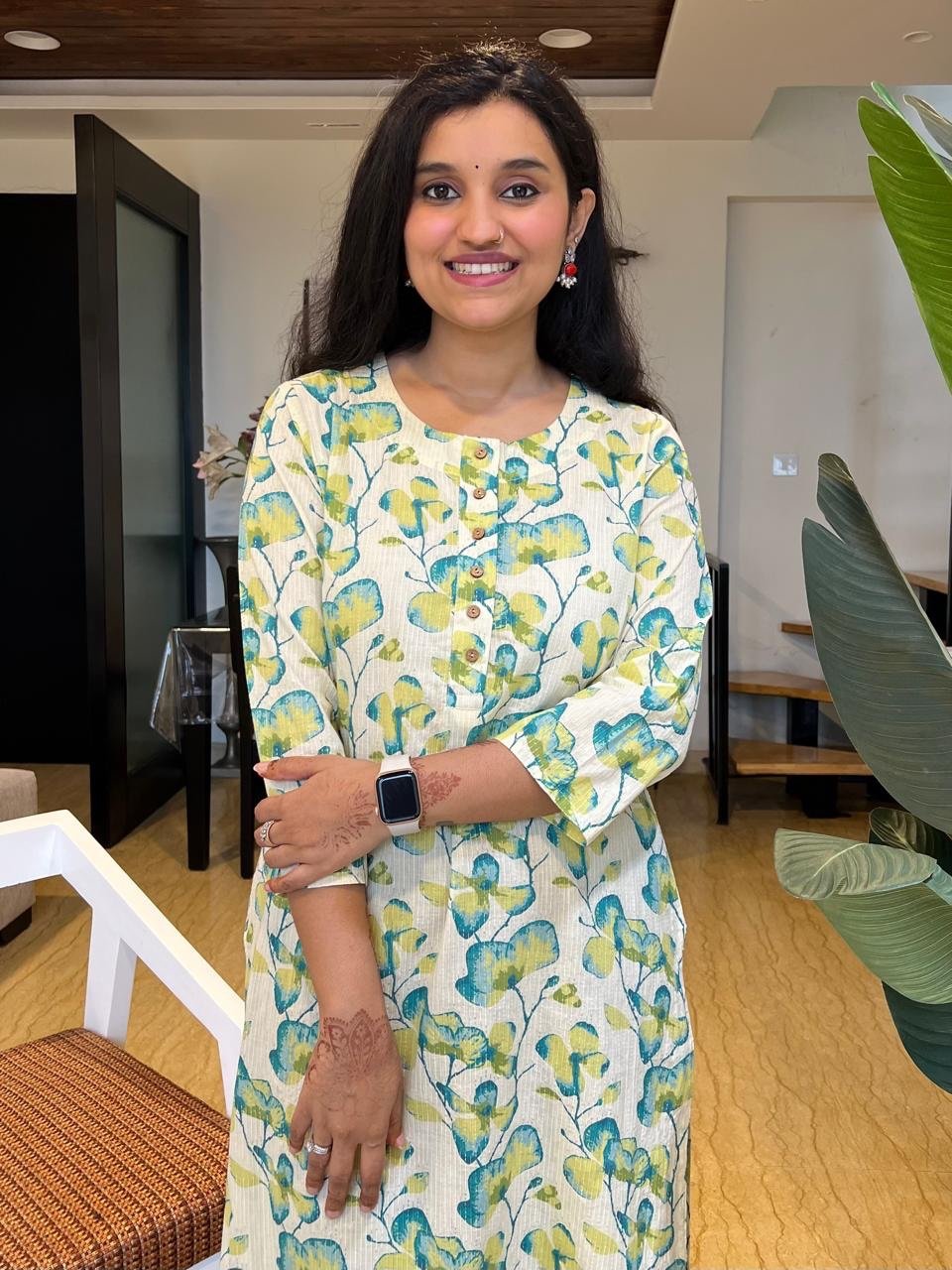 Weekend Round Neck Kurta- Fresh Florals