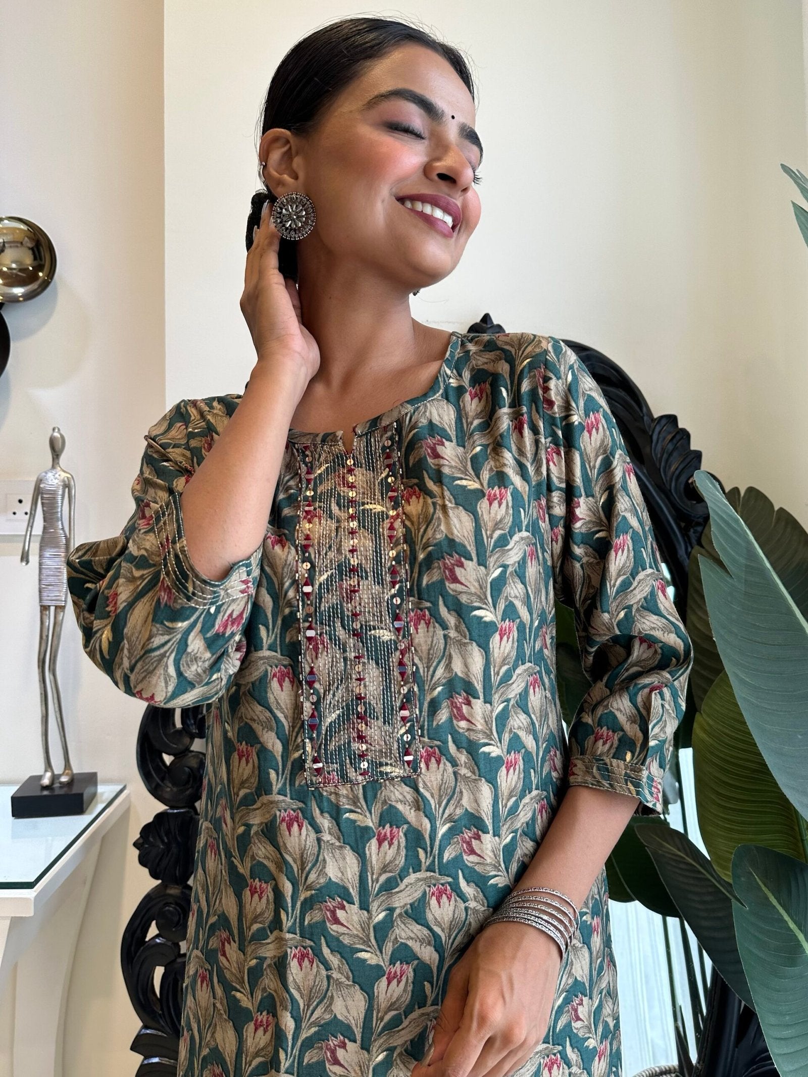 Dark Green Leaves Muslin Kurta