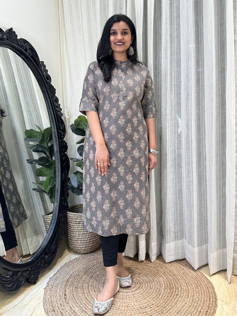 Weekend Cotton Kurta- Grey Boota