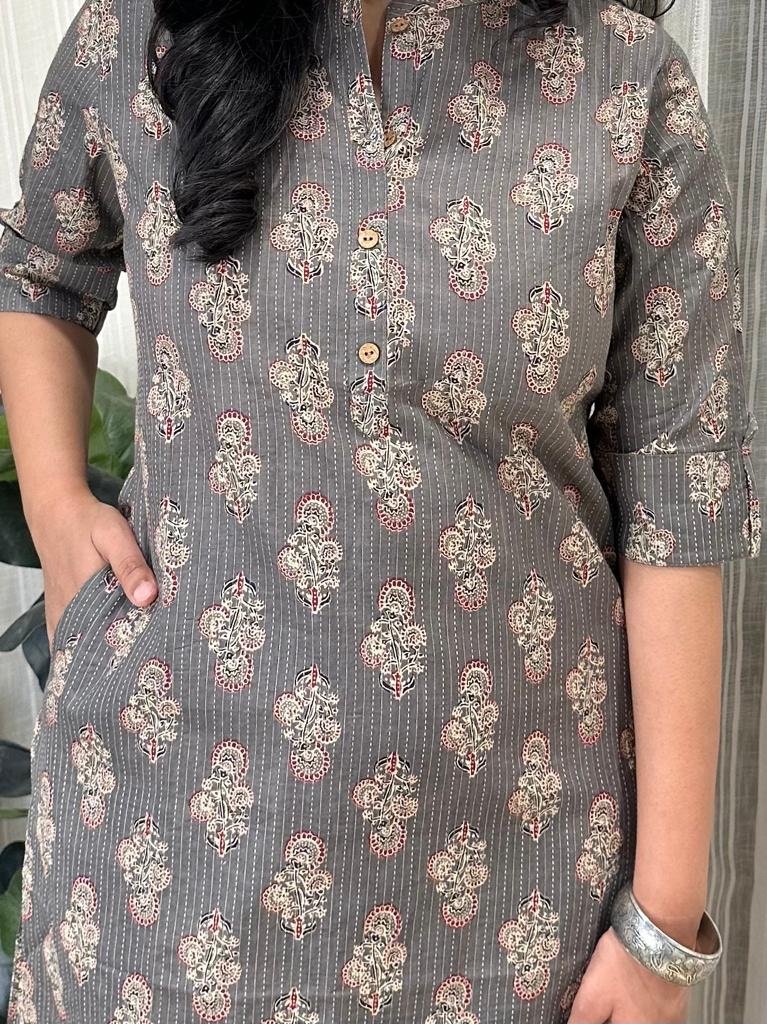 Weekend Cotton Kurta- Grey Boota