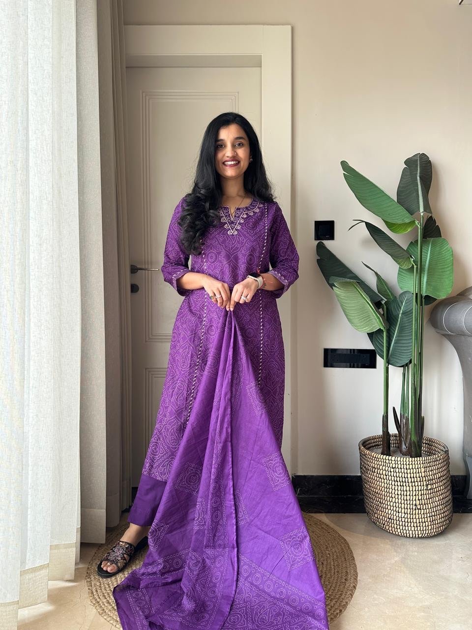 Sugandha Purple Bandhej Cotton Set