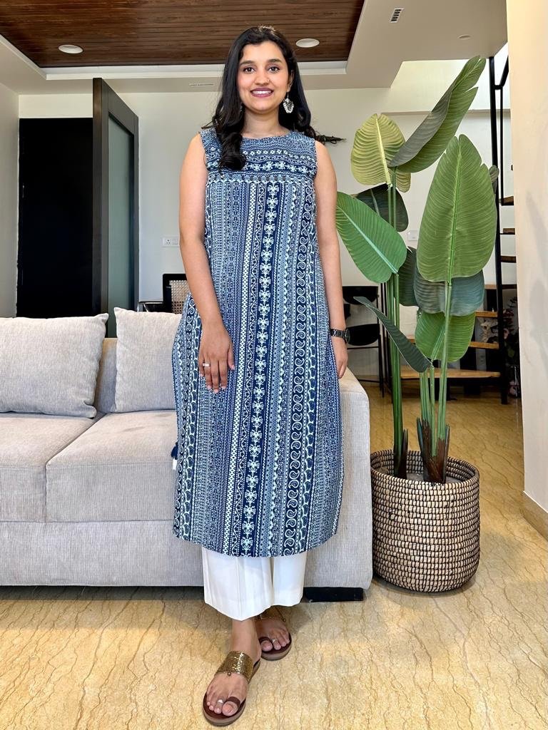 Stripe Sleeveless Kurta- Dark Blue