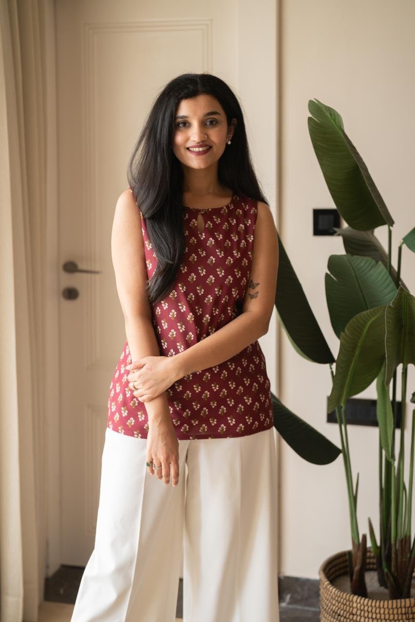 Lily Sleevless Cotton Top- Maroon Booti