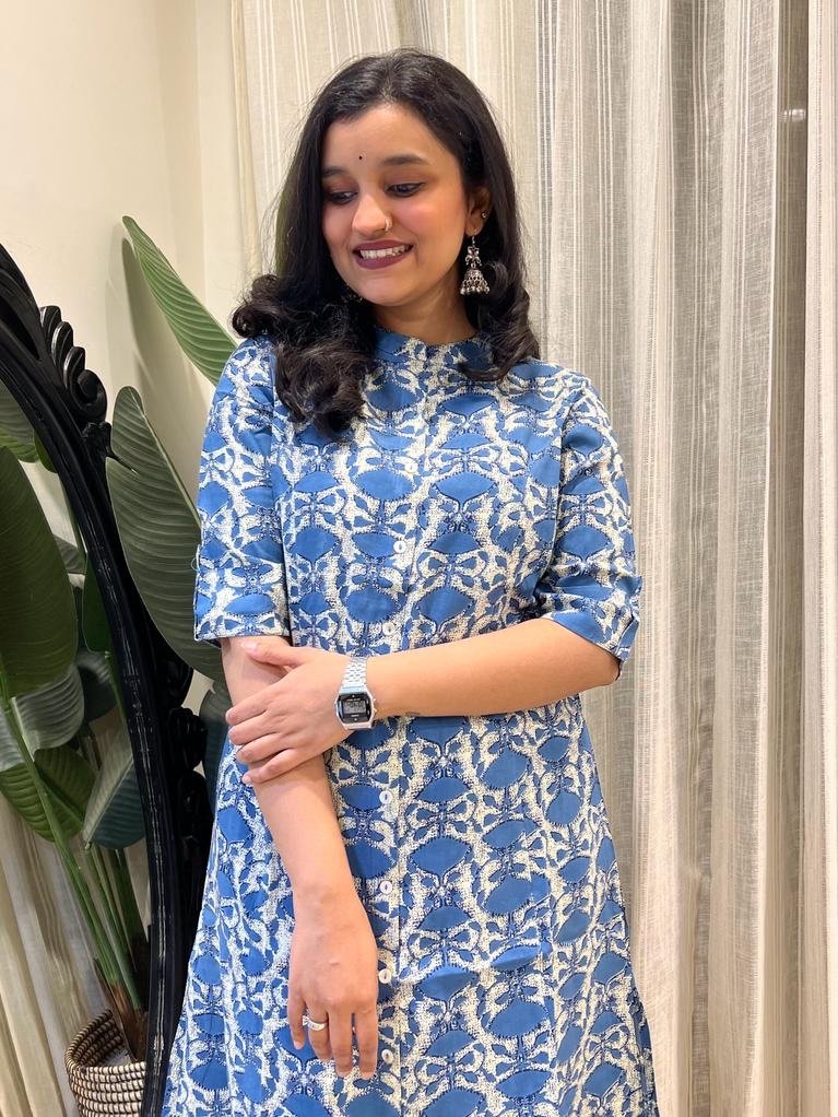 A-line Rayon Kurta- Light Blue Boote