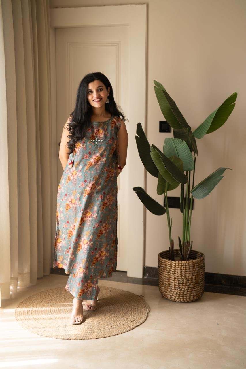 Kisha Sleeveless Cotton Set- Green Florals