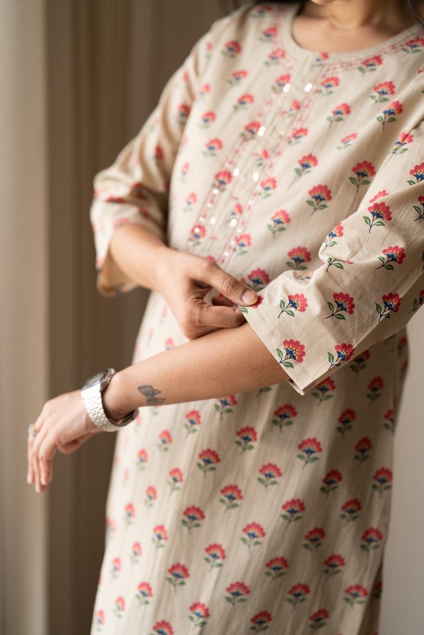 Rusha Cotton Straight Kurta- Nude