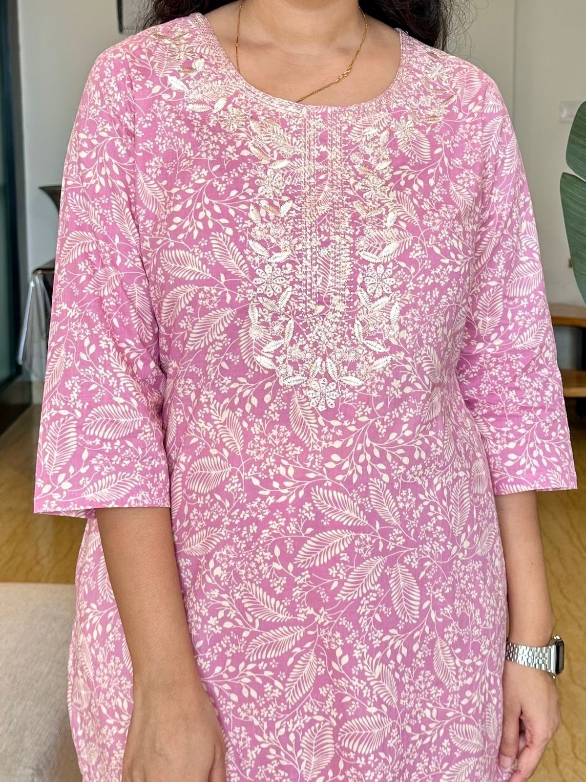 Sara Embroidered Cotton Kurta