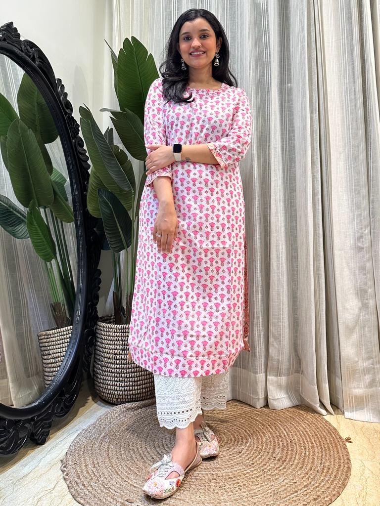 Signature Cotton Boota Kurta- Pink on White