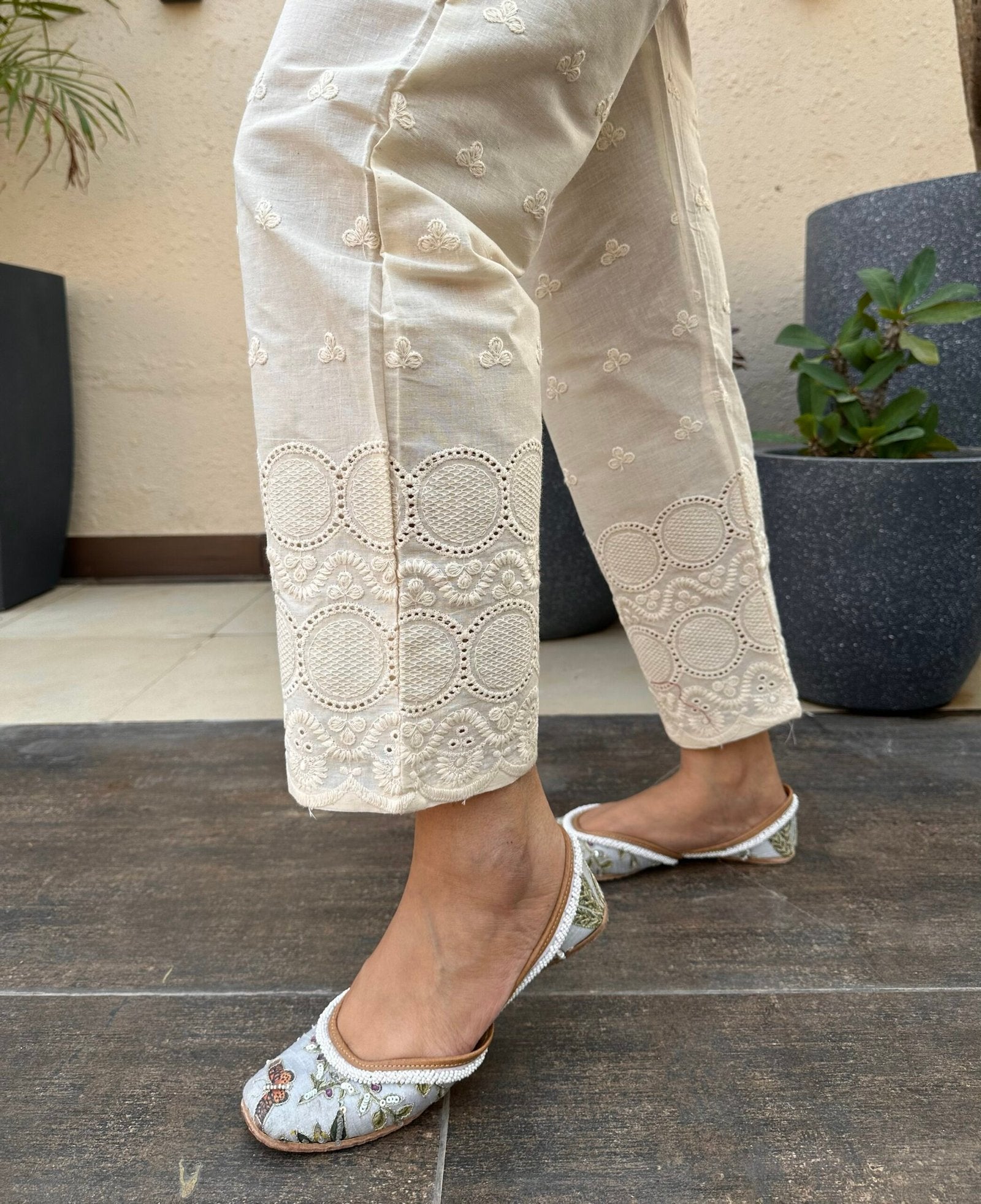 Off White Chikkan Cotton Pants