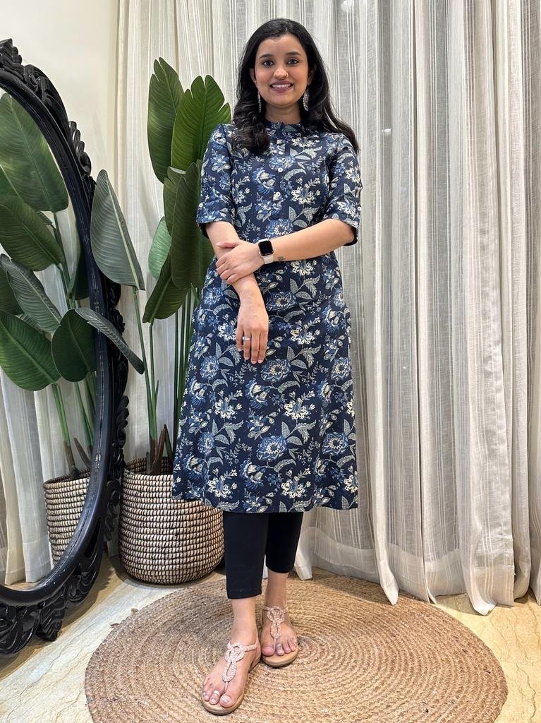 Weekend Rayon Kurta- Navy Big Floral