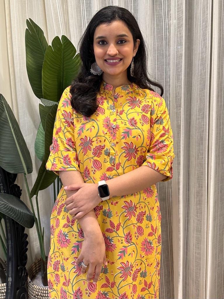 Weekend Rayon Kurta- Yellow Floral Jaal