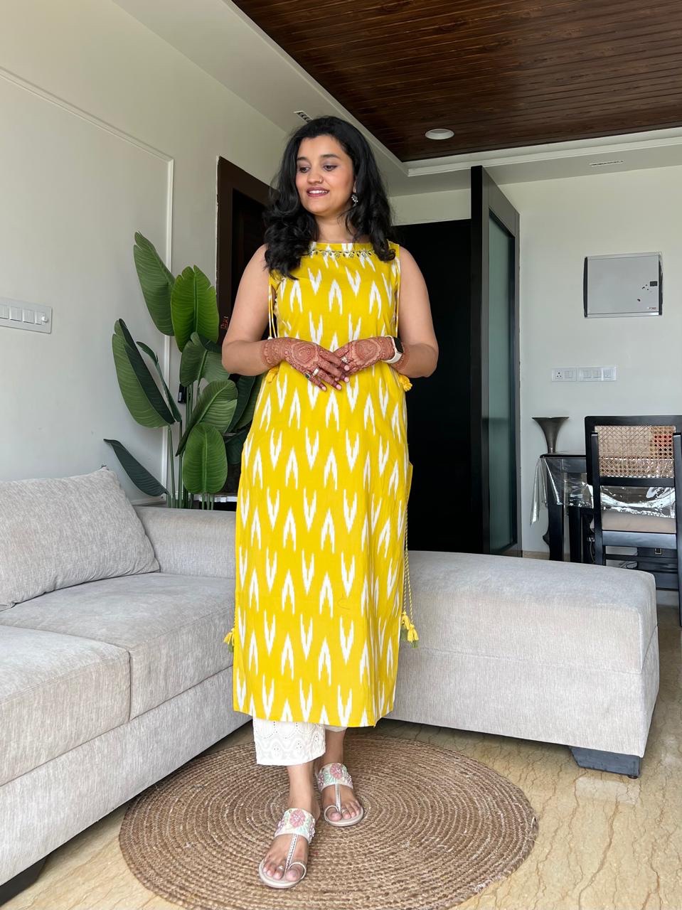 Roshni Sleeveless Cotton Tassel Kurta- Ikkat Yellow - Image 2