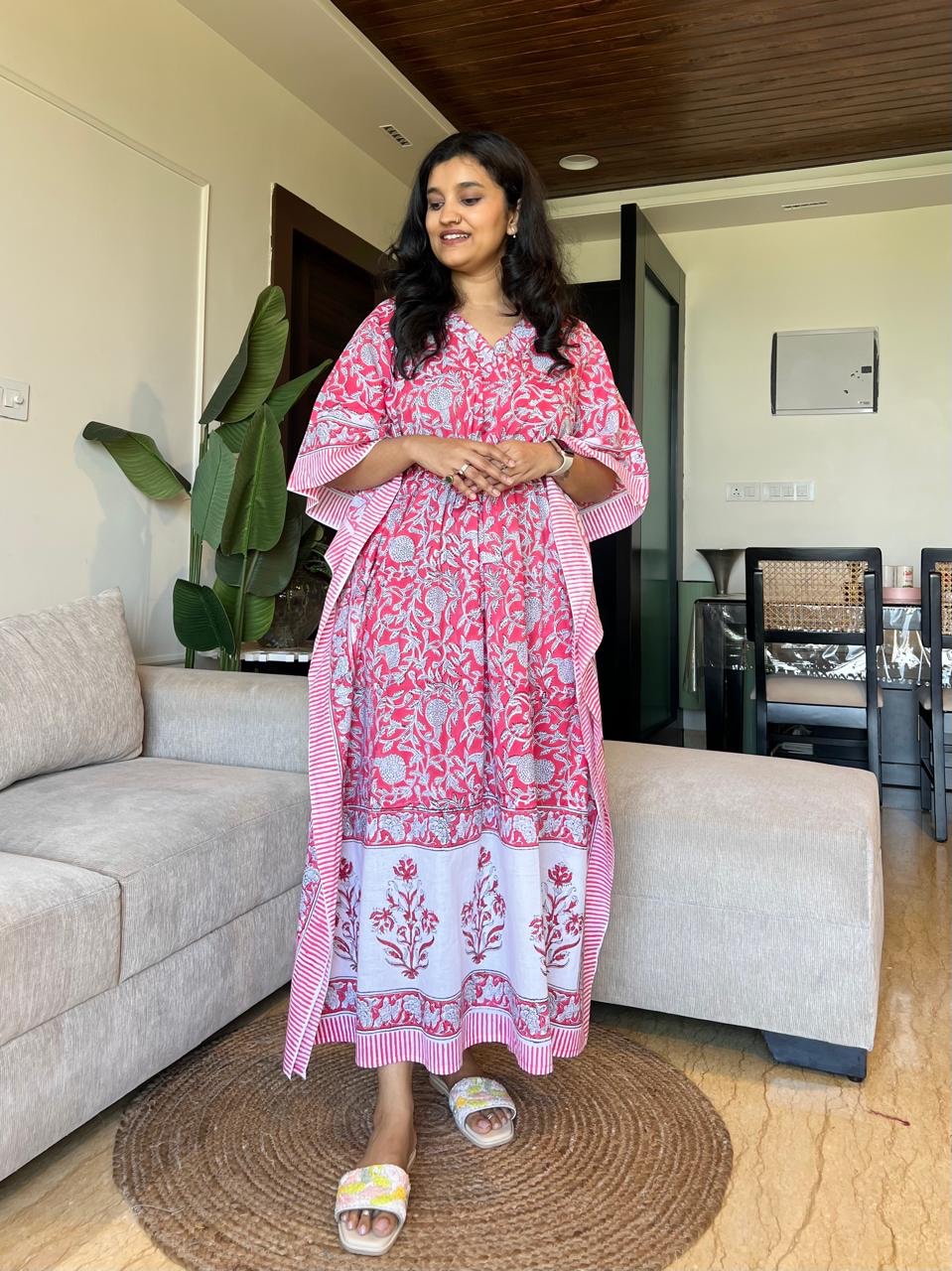 Zura Block Print Kaftan- Bright Pink Jaal - Image 2