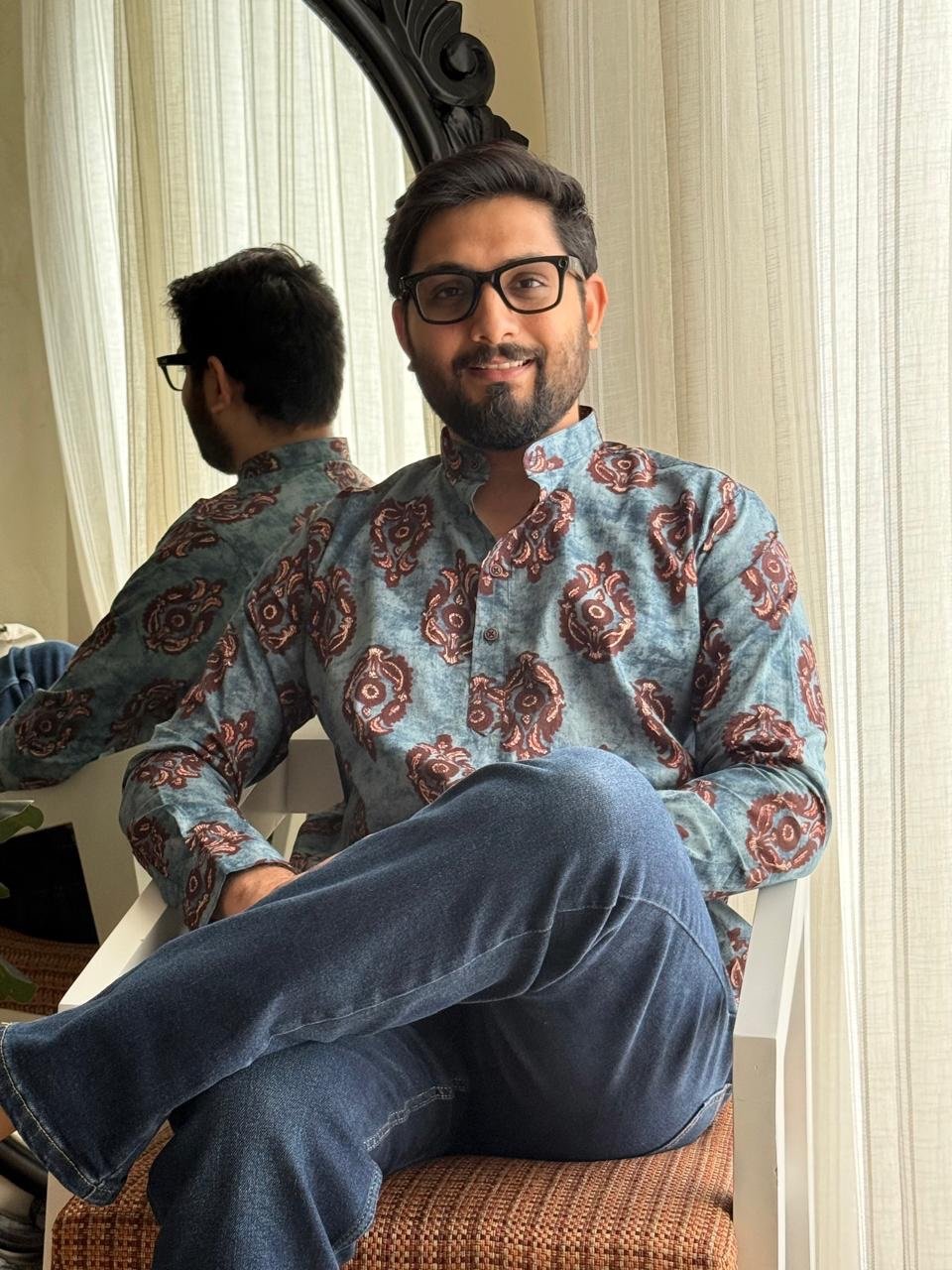 Cotton Men’s Short Kurta- Bluish Motif - Image 2