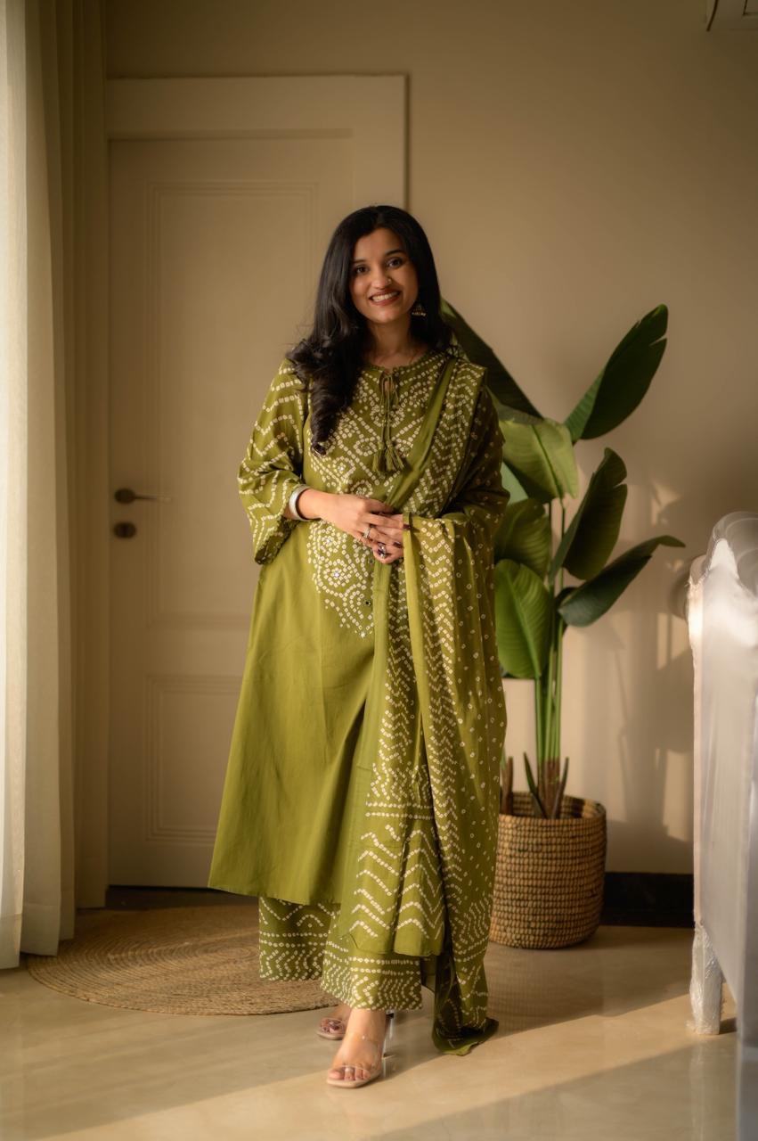 Gulzar Premium Bandhej Cotton Suit- Green