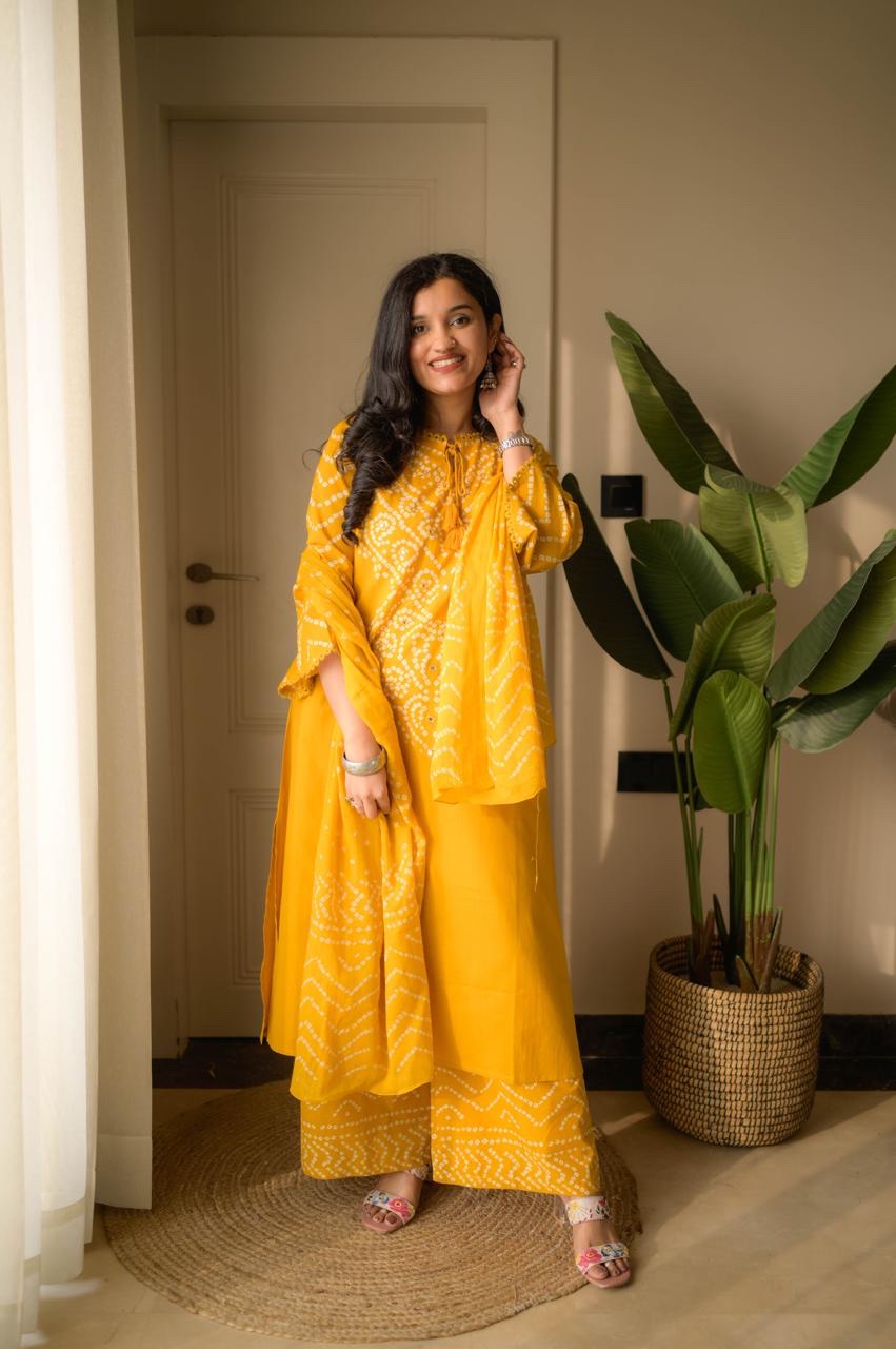 Gulzar Premium Bandhej Cotton Suit- Yellow - Image 6