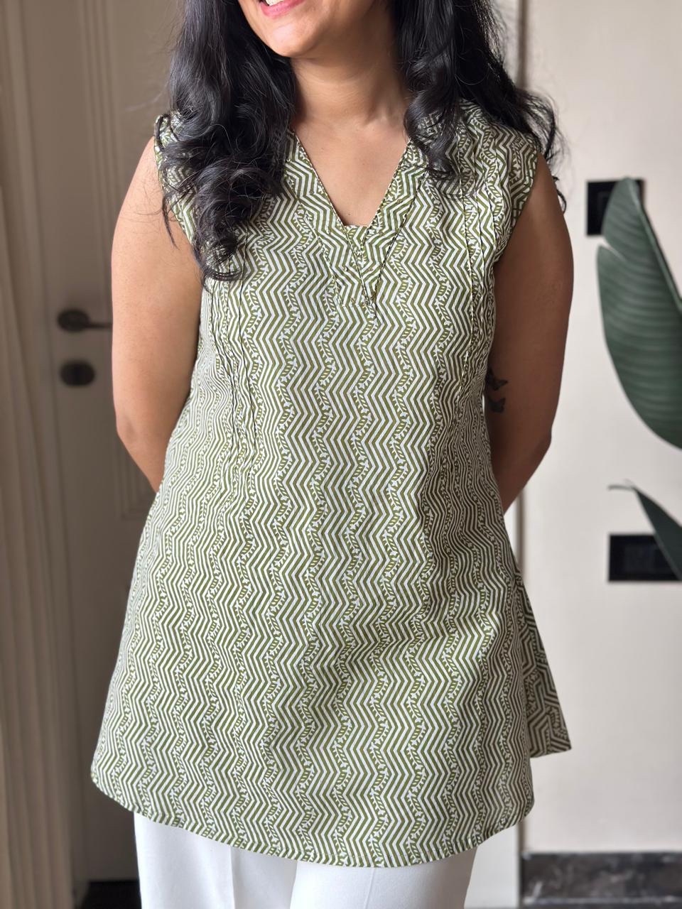 Gazia Pure Cotton Sleeveless Top- Green - Image 4
