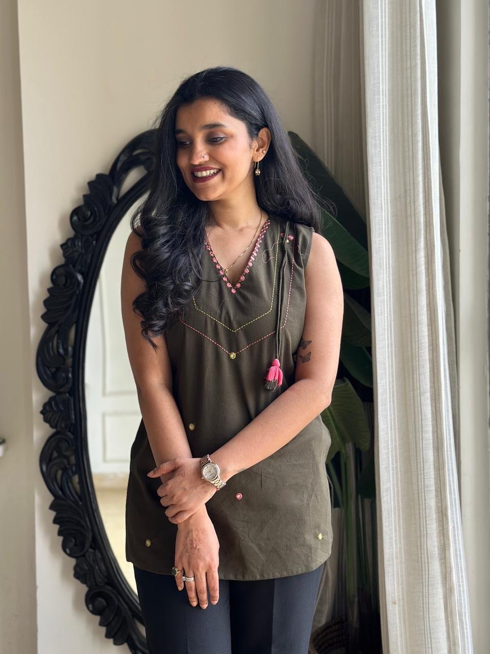 Pihu Minimal Sleeveless Top- Dark Olive - Image 3