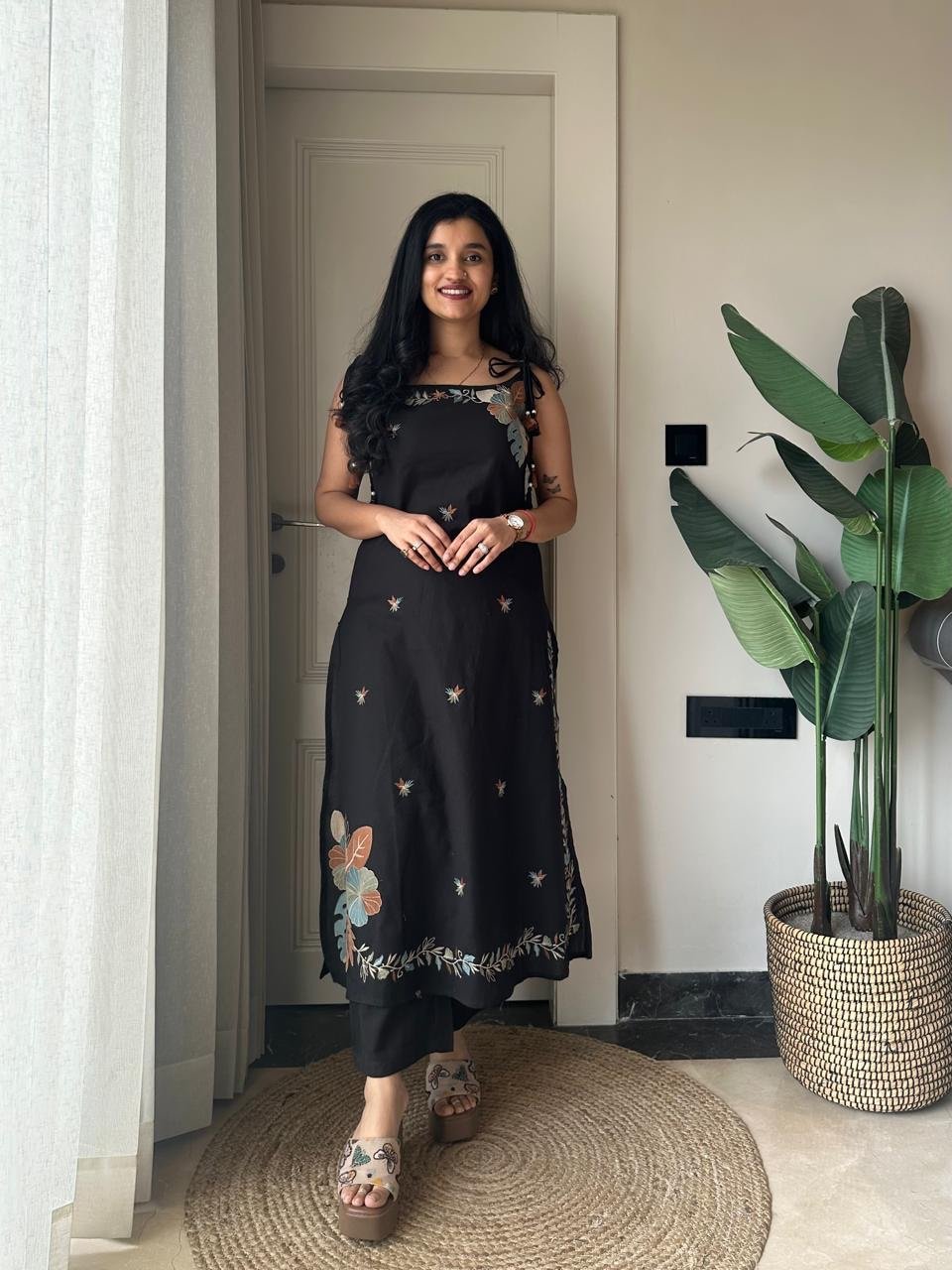 Zuhra Embroidered Pant Set- Black