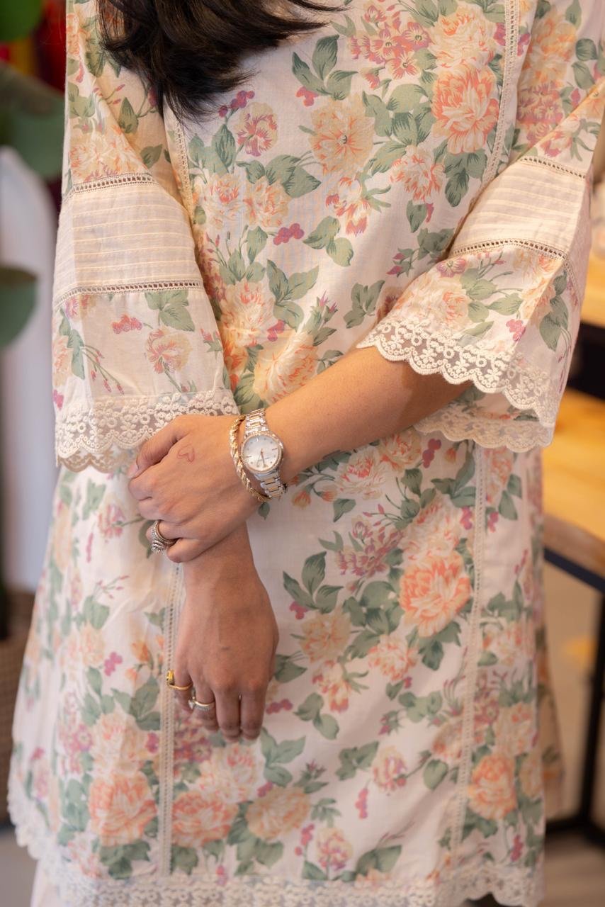 Sushra Lace Detailed Coord Set- Pastel - Image 9