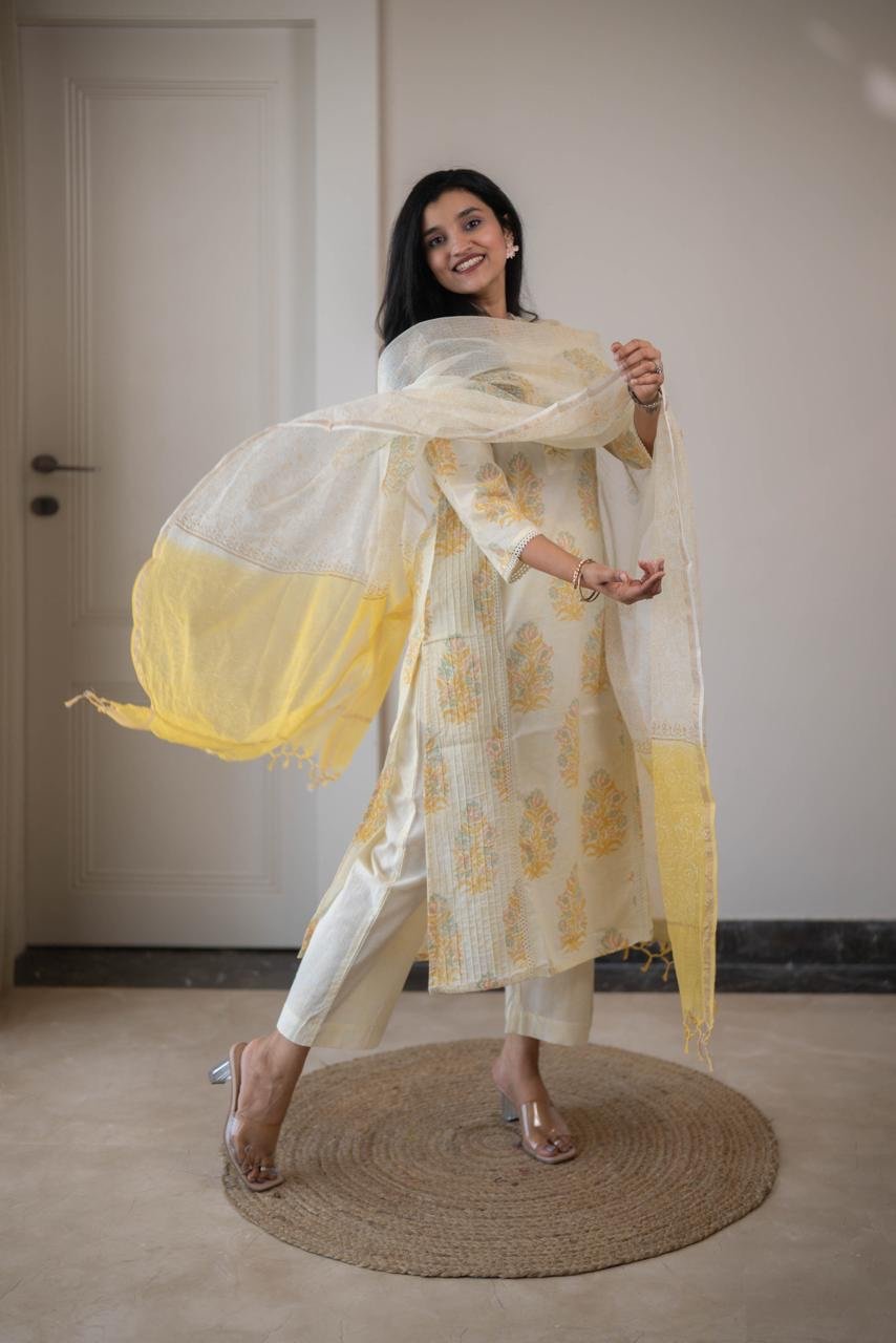 Anaisha Kota Doria Dupatta Set- Yellow - Image 8